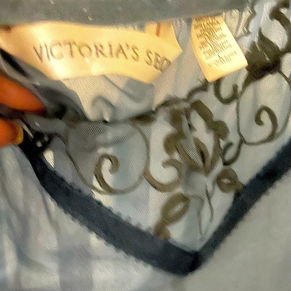 Victoria's Secret (Large) Sheer Blue Baby Doll with Black Lace Trimmed Lingerie - Picture 4 of 10